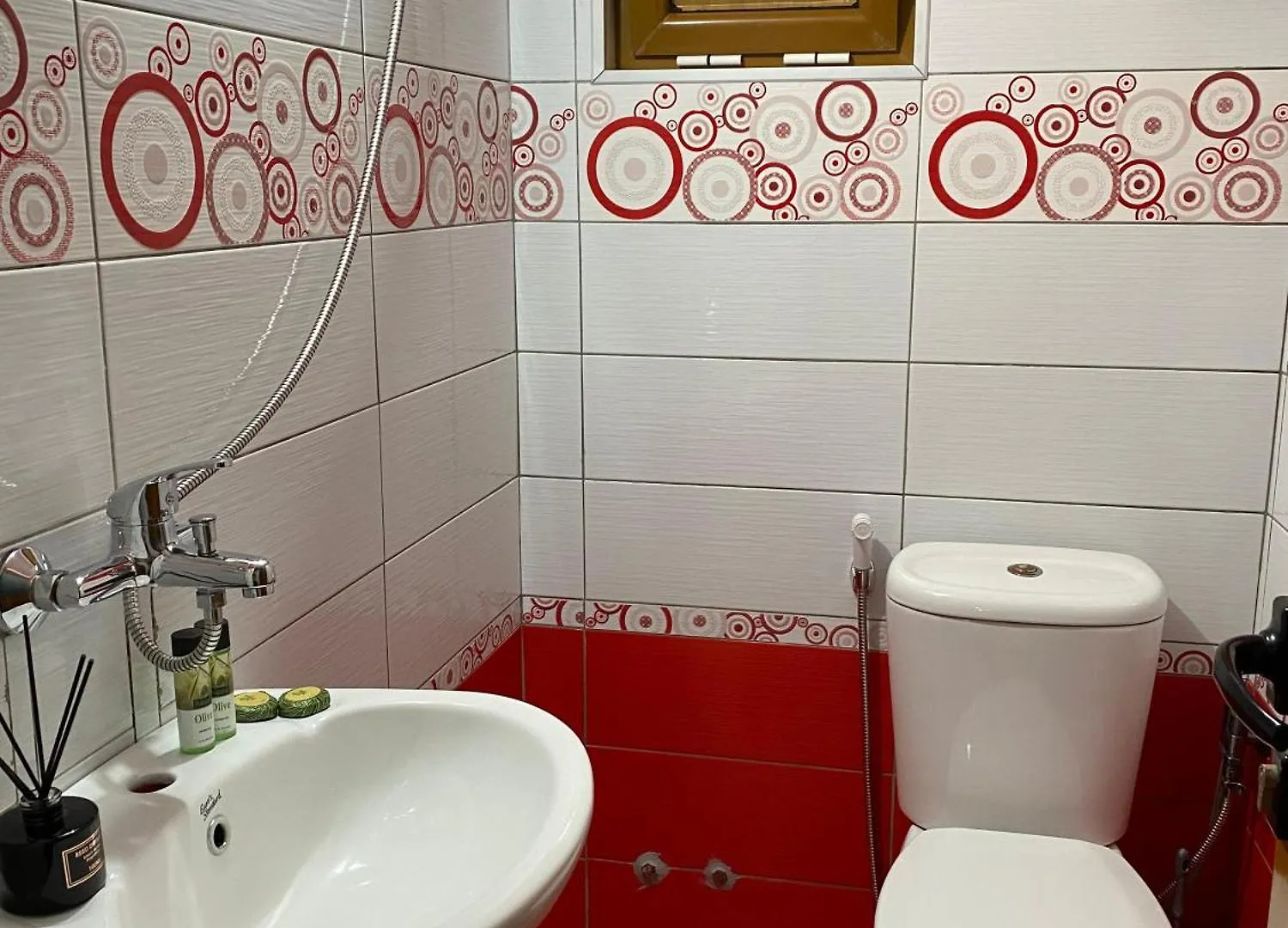 Bertis Guest House Gjirokaster
